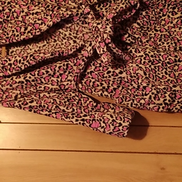 Victoria Secret PINK heart fleece robe with belt #pockets - Picture 7 of 8
